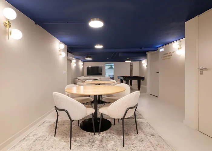 Lapa Diplomatic & Flats By Feel شقة Lisboa