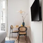 Lapa Diplomatic & Flats By Feel * Lisboa
