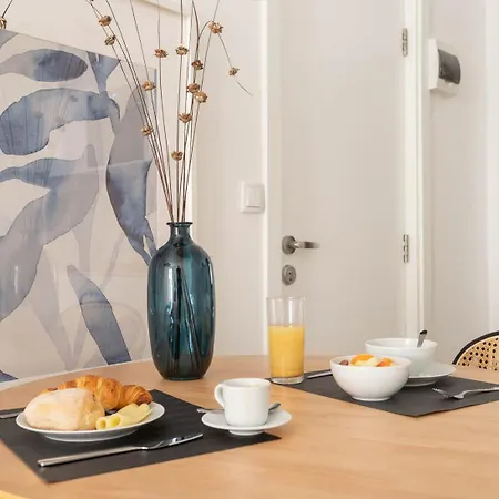 Lapa Diplomatic & Flats By Feel * Lisbon