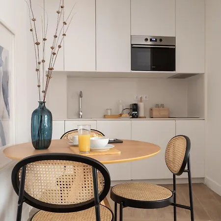 Lapa Diplomatic & Flats By Feel Apartament *