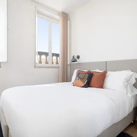 Apartment Lapa Diplomatic & Flats By Feel Lisbon
