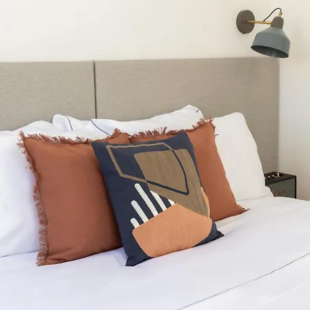 Lapa Diplomatic & Flats By Feel